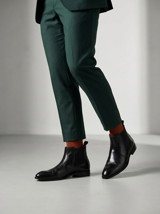907 Black