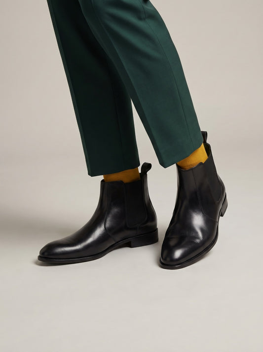 905 Black
